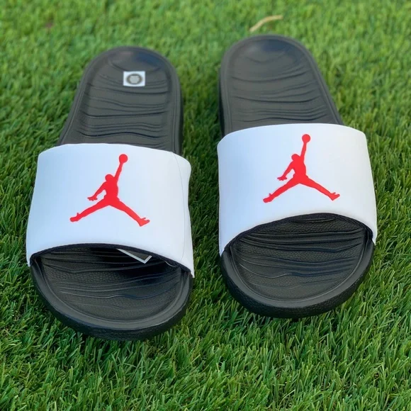 🚫SILD OUT🚫Jordan Break Slide Sandal - Picture 2 of 6